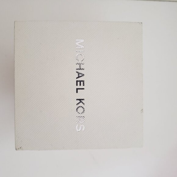 Brand New Michael Kors Rosegold Watch - Picture 5 of 5